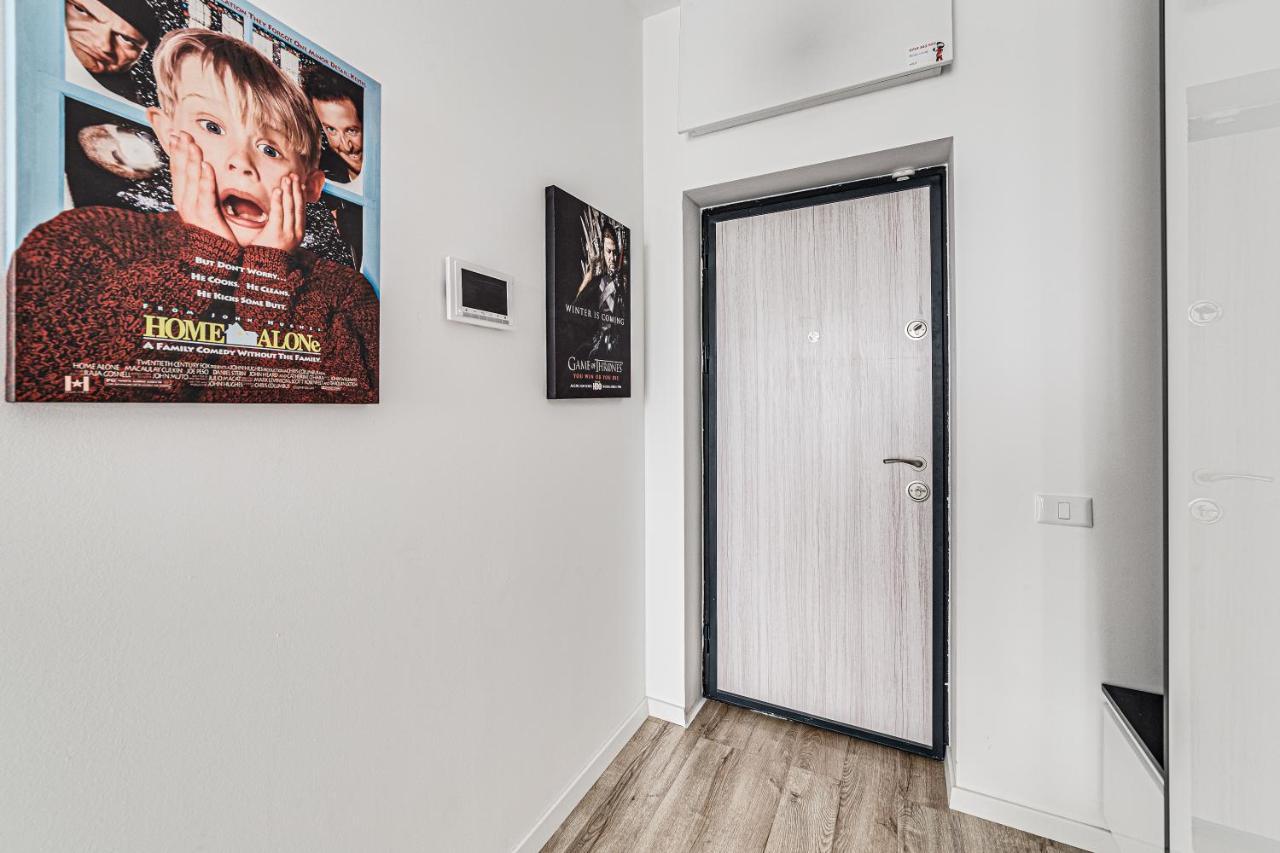 شقة Ari Cinema Apartament With 2M Videoproiector أراد المظهر الخارجي الصورة